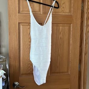 White lace up back suit